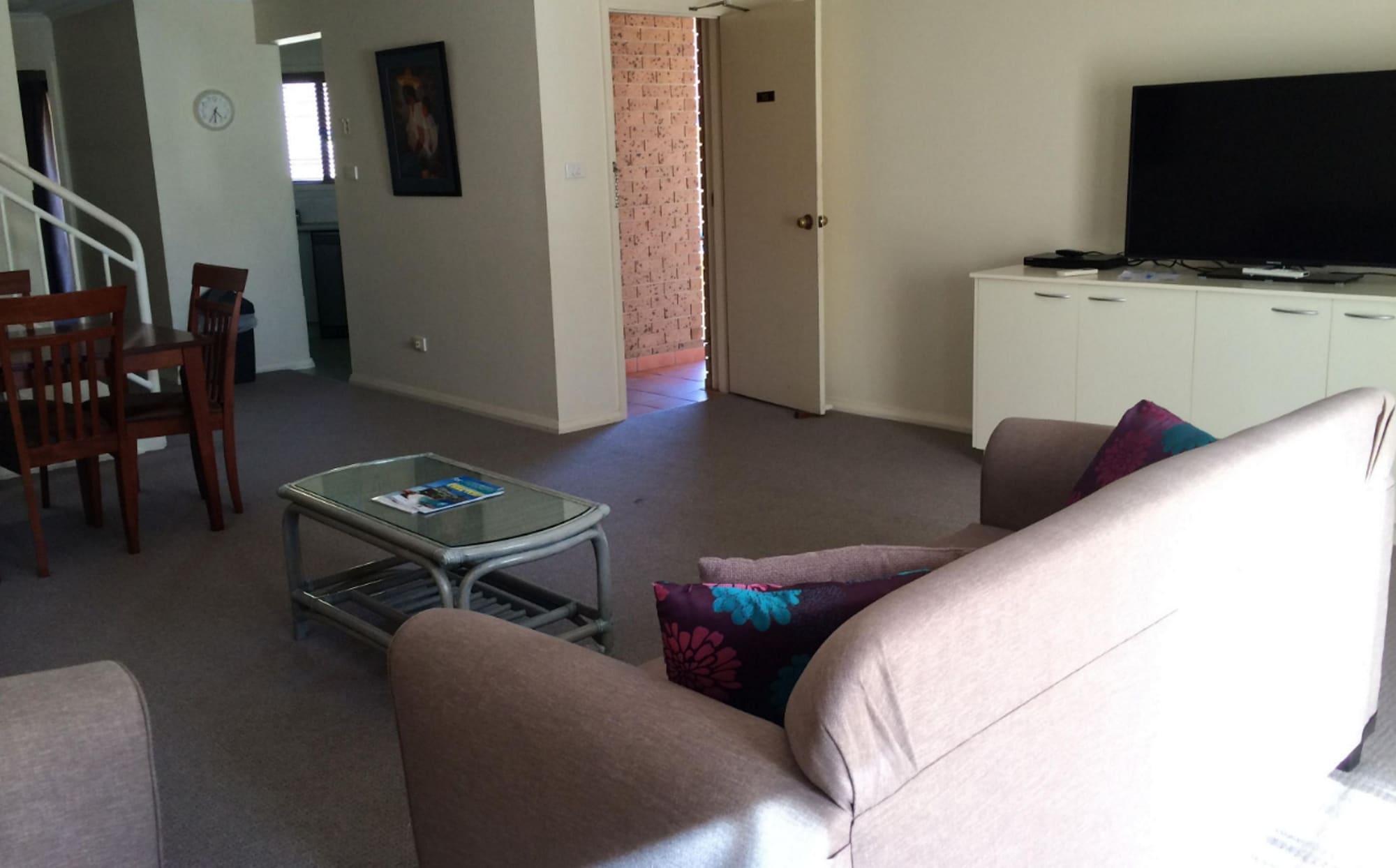 Peninsula Nelson Bay Motel And Serviced Apartments Exterior photo