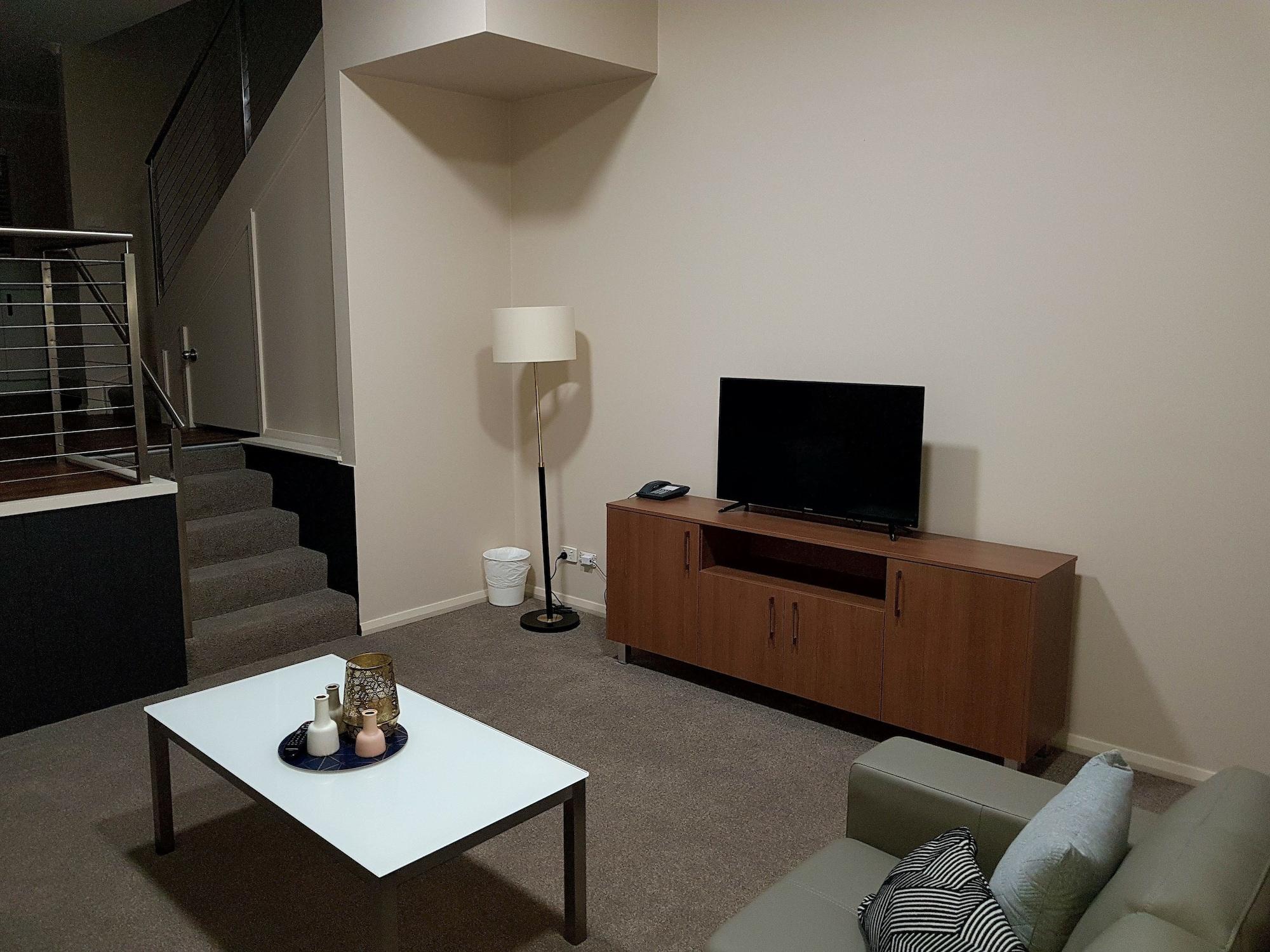 Peninsula Nelson Bay Motel And Serviced Apartments Exterior photo