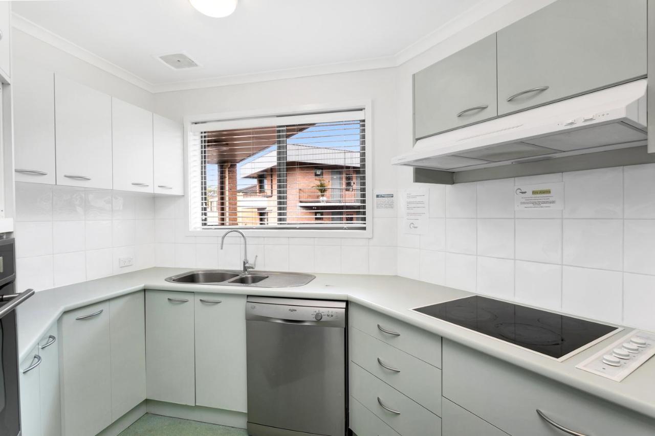 Peninsula Nelson Bay Motel And Serviced Apartments Exterior photo