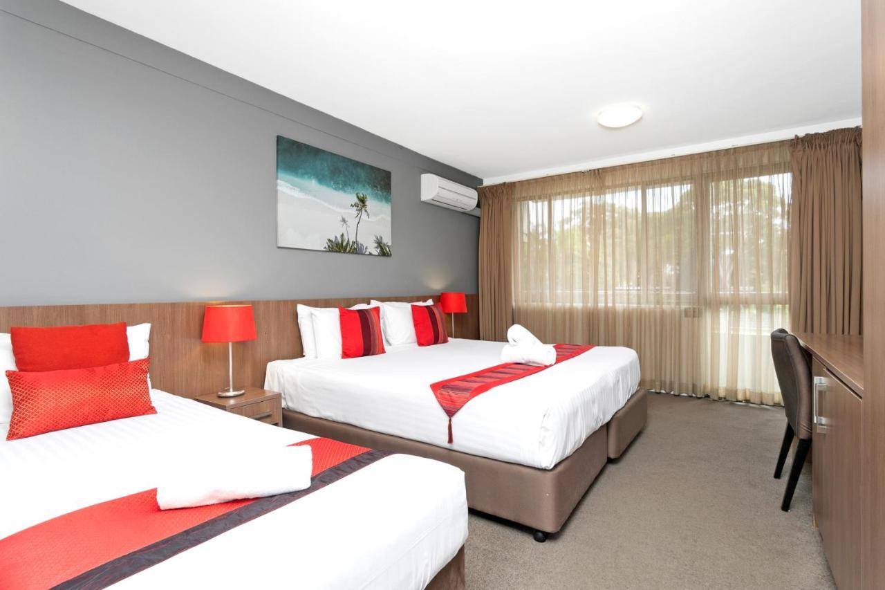 Peninsula Nelson Bay Motel And Serviced Apartments Exterior photo