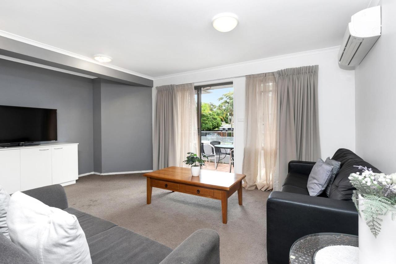 Peninsula Nelson Bay Motel And Serviced Apartments Exterior photo