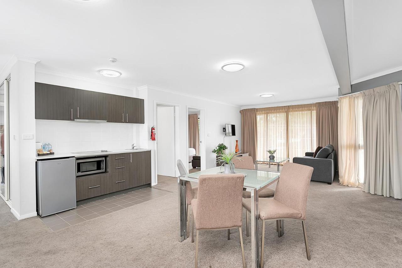 Peninsula Nelson Bay Motel And Serviced Apartments Exterior photo