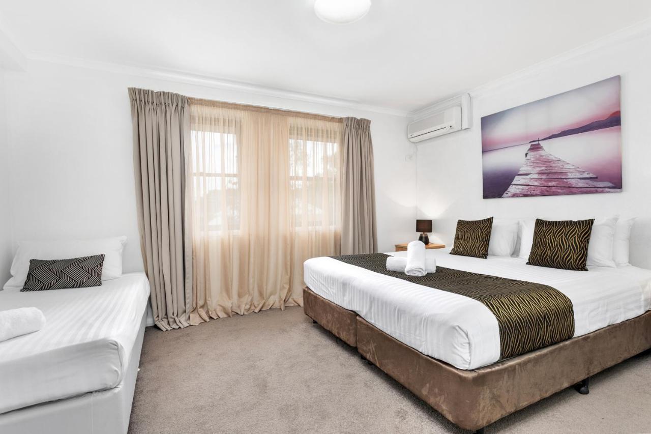 Peninsula Nelson Bay Motel And Serviced Apartments Exterior photo